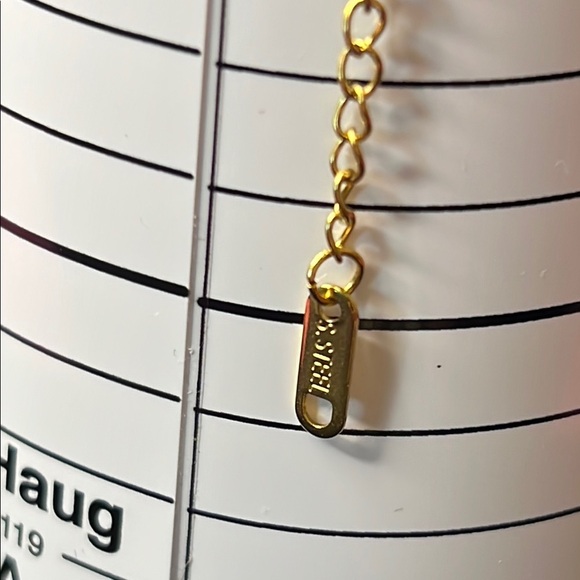 18K Gold Plated SS Dainty Beaded Bracelet with a Heart - Picture 4 of 4